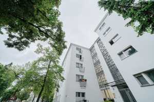 Erstbezug nach Kernsanierung | Modernes City-Apartment mit französischem Balkon und Schlafnische – Durlacher Straße 23, 10715 Berlin – Vorschaubild 6