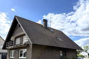 Zweifamilienhaus freistehend mit Doppelgarage – Die vollständige Adresse der Immobilie erhältst du vom Anbieter., 46535 Dinslaken – Vorschaubild 1