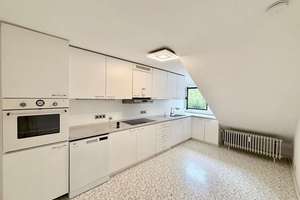 Außergewöhnliche Dachgeschosswohnung mit großer Dachterrasse für anspruchsvolle Paare – Die vollständige Adresse der Immobilie erhältst du vom Anbieter., 42653 Gräfrath, Solingen – Vorschaubild 4