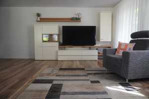 Stilvolle, modernisierte 2-Raum-Hochparterre-Wohnung mit EBK, Terrasse und Garten in Ostfildern – Esslingen (Kreis) – Vorschaubild 1
