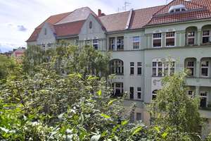 Keine zusätzliche Provision für Käufer! 
Einfach zum Wohlfühlen - mit ordentlichem Altbau-Charme!
