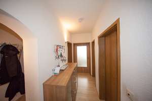 3-Familienhaus fortlaufend renoviert, ideal für Selbstnutzer oder Investoren! – Die vollständige Adresse der Immobilie erhältst du vom Anbieter., 96484 Meeder – Vorschaubild 8