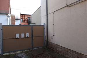 Viel Platz in Hohenmölsen: Mehrfamilienhaus mit zehn Zimmern – August-Bebelstraße 2, 6679 Hohenmölsen – Vorschaubild 5