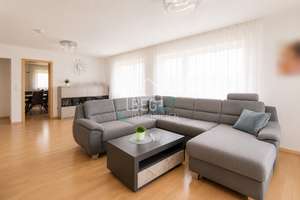 Zweifamilienhaus – Wohnen, Investieren, Entwickeln – Die vollständige Adresse der Immobilie erhältst du vom Anbieter., 73547 Lorch – Vorschaubild 8