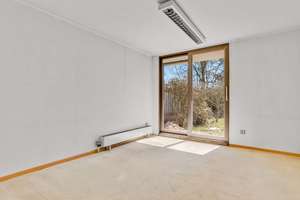 Großzügiges Einfamilienhaus im Bauhausstil in Bayreuther Toplage mit traumhaftem Garten – Die vollständige Adresse der Immobilie erhältst du vom Anbieter., 95447 Meyernberg, Bayreuth – Vorschaubild 14