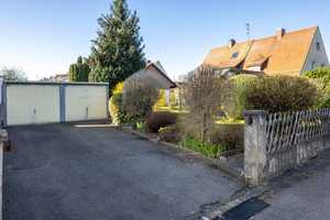Geräumige Doppelhaushälfte mit Wintergarten und Potenzial zum Wohlfühlzuhause – Neu-Ulm (Kreis) – Vorschaubild 3