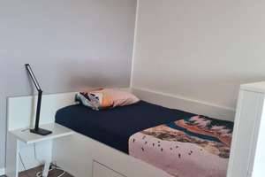 1-Zimmer Wohnung in Köln Altstadt & Neustadt-Süd vom 15. Dezember bis zum ersten März – Mengelbergstraße 2, 50676 Altstadt/Süd, Köln – Vorschaubild 6
