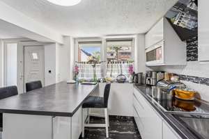 Saniertes Reihenhaus mit Südgarten und Garage – Die vollständige Adresse der Immobilie erhältst du vom Anbieter., 28325 Tenever, Bremen – Vorschaubild 4