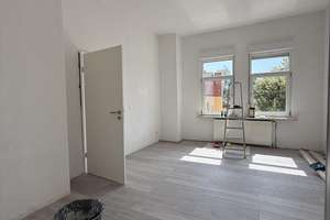 Helle und moderne 3 Zi. Whg. 86qm – Niederroßlaer Str. 28, 99510 Apolda – Vorschaubild 3