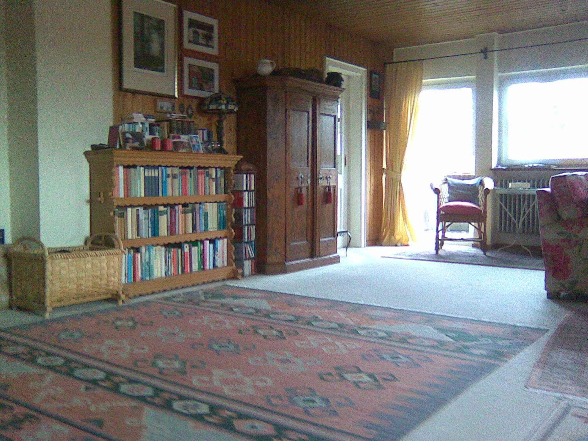 Immobilie in Inning am Ammersee - Individuelle Maisonette Dachgeschoss Wohnung mit Loggia und Balkon im Ortsteil Buch! - Bild 2