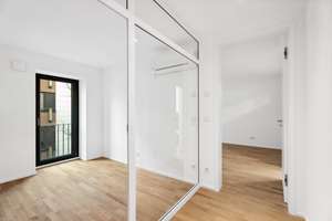 Neubau: Urbane 4 Zimmer-Wohnung mit Einbauküche und Stellplatz! – 40210 Stadtmitte, Düsseldorf – Vorschaubild 6