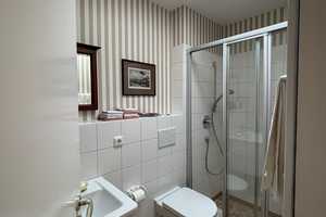 WOHNEN auf einer EBENE unmittelbar am STADTWALD – Krefeld – Vorschaubild 10