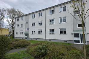 Attraktive Wohnung mit Balkon in gewachsener Dortmunder Wohngegend – Bredowstraße 44, 44309 Brackel (Ortsteil), Dortmund – Vorschaubild 2