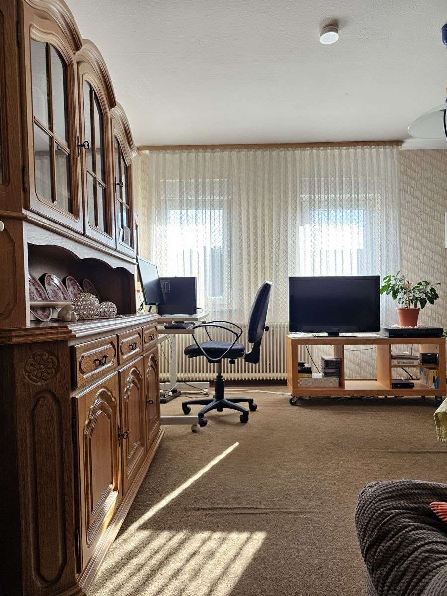 Immobilie in Birkenfeld - **Birkenfeld-Gräfenhausen**2-FH mit Scheune, großer Einfahrt, imposanter Außenanlage und Garten** - Bild 14