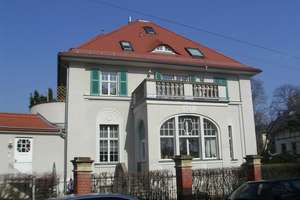 Traumhafte, exklusive 3-Zimmer-Maisonette-Wohnung mit separatem Wintergarten im Garten