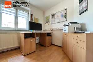Zwei-Zuhause. Zwei moderne Wohnungen.
8 Zimmer auf 201 m². TOP-Technik. Garage
plus 4 Carports. – Sigmaringen (Kreis) – Vorschaubild 25