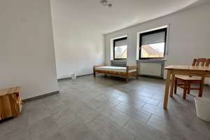 3 in 1 - Haus + Büro + 4 Hallen
Wohnen, Vermieten, Lagern auf 2.242 m² - Objekt mit guter Rendite – Die vollständige Adresse der Immobilie erhältst du vom Anbieter., 94339 Leiblfing – Vorschaubild 21