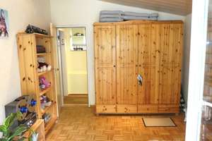 KIEL-HOLTENAU: Großzügige und freiwerdende 4,5-Zimmer-Wohnung über 2 Ebenen mit Loggia und Carport – Immelmannstraße 13, 24159 Holtenau, Kiel – Vorschaubild 24