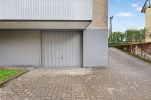 Zwei Balkone, vier Zimmer, beste Lage – Ihr neues Zuhause in Weiherfeld-Dammerstock – Die vollständige Adresse der Immobilie erhältst du vom Anbieter., 76199 Weiherfeld-Dammerstock, Karlsruhe – Vorschaubild 4