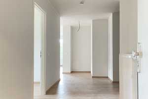 Neubau | 3-Zimmer | Balkon mit Blick | helle Süd-Ost Ausrichtung | Einbauküche – Abelsbergstraße 26C, 70190 Stuttgart – Vorschaubild 7