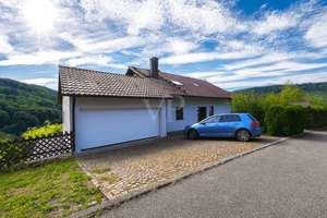 Einfamilienhaus mit Einliegerwohnung und Panoramablick über das Kochertal – Die vollständige Adresse der Immobilie erhältst du vom Anbieter., 74542 Braunsbach – Vorschaubild 3