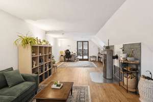 Property thumbnail 2