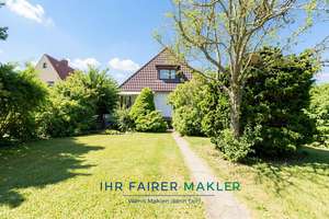 Charmantes Wohnhaus mit Vollkeller in ruhiger Randlage von Achim auf einem schönen Grundstück – Die vollständige Adresse der Immobilie erhältst du vom Anbieter., 28832 Achim – Vorschaubild 2
