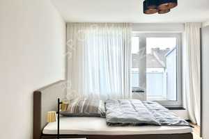 Neuweritge und vollständig möblierte Dachterrassenwohnung mit Aufzug in der Stadtmitte – Worringer Straße 64, 40211 Düsseldorf – Vorschaubild 7