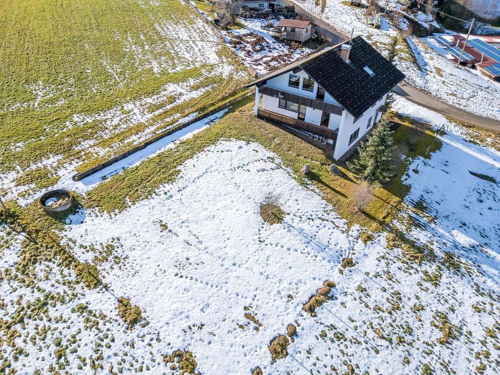 Immobilie in Rickenbach - Großzügiges Wohnhaus mit Weitblick für eine oder zwei Familien: Viel Platz für Ihre Wohnträume - Bild 1