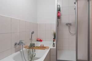 Gut geschnittene 3-Zimmer-Wohnung mit Balkon zum Innenhof – Die vollständige Adresse der Immobilie erhältst du vom Anbieter., 34117 Mitte, Kassel – Vorschaubild 9