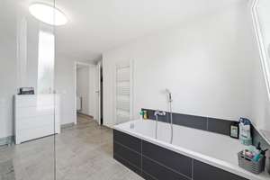Modernisierte Doppelhaushälfte mit Garage, Terrasse, Balkon und viel Wohnkomfort in Wormersdorf – Die vollständige Adresse der Immobilie erhältst du vom Anbieter., 53359 Rheinbach – Vorschaubild 50