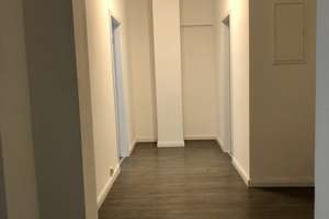 Stilvolle 2-Zimmer-Wohnung mit Terrasse und Einbauküche in Solingen – Klemens-Horn-Straße 28, 42655 Solingen-Mitte, Solingen – Vorschaubild 2