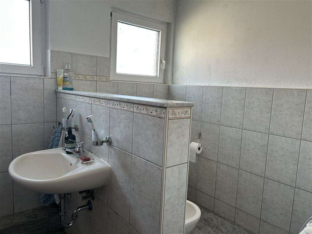 Immobilie in Durmersheim - Großzügige 4-Zimmer-Wohnung in gepflegten Mehrfamilienhaus in Durmersheim - Bild 4