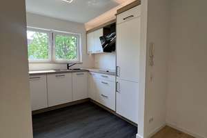 Renovierte schöne 3-Zimmer-Wohnung mit Balkon & Garage in Reutlingen – Kurt-Schuhmacher-Str. 49, 72762 Reutlingen-Mitte, Reutlingen – Vorschaubild 17