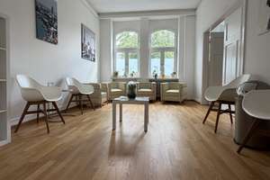 Wunderschöne, lichtdurchflutete Wohnung mit Altbaucharme – Die vollständige Adresse der Immobilie erhältst du vom Anbieter., 40545 Oberkassel, Düsseldorf – Vorschaubild 4