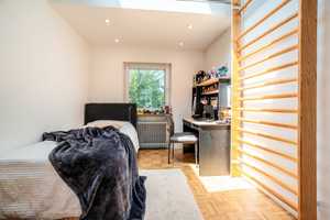 URLAUBSGEFÜHL – Stilvolles Haus mit XXL-Pool, sonnigem Garten, Garage und Naturblick in Remshalden – Rems-Murr-Kreis – Vorschaubild 14