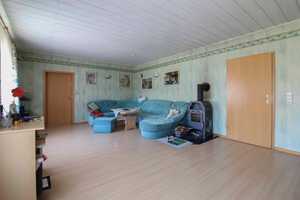 Einfamilienhaus mit 2 möglichen WE, Garten und 2 Carportstellplätzen in Natendorf – Uelzen (Kreis) – Vorschaubild 4