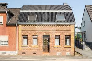 Einfamilienhaus mit Sanierungsbedarf in Kerpen-Bergerhausen ! – Die vollständige Adresse der Immobilie erhältst du vom Anbieter., 50171 Kerpen – Vorschaubild 2