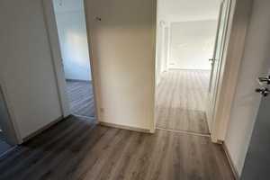 Preiswertes, vollständig renoviertes 7-Raum-Einfamilienhaus in Oberndorf am Neckar – Aspenweg 44, 78727 Rottweil (Kreis) – Vorschaubild 57