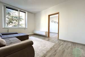 ** Ab in den SÜDEN * 2 Zimmer * ca. 67 qm * Balkon * gute Infrastruktur * opt. Teilmöblierung  **