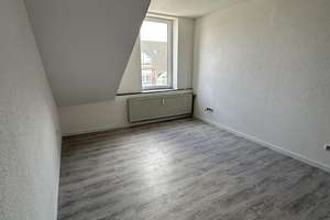 ** Frisch kernsanierte 5-Zimmer-Wohnung im Altbau Dachgeschoss ** – Die vollständige Adresse der Immobilie erhältst du vom Anbieter., 45891 Erle, Gelsenkirchen – Vorschaubild 2