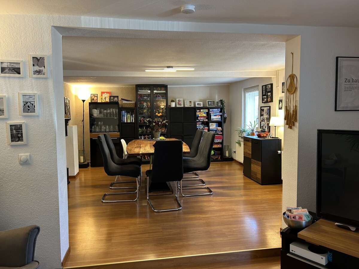 Immobilie in Niddatal - Charmantes Einfamilienhaus mit Remise und schönem Hof - Bild 7