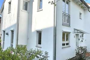 Großzügige DHH in ruhiger Lage mit idyllischem Garten - provisionsfrei – Die vollständige Adresse der Immobilie erhältst du vom Anbieter., 70499 Hausen, Stuttgart – Vorschaubild 2