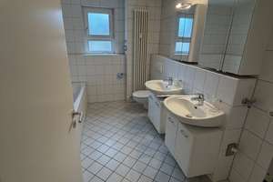 Helle 3-Zimmer Wohnung im 3. OG mit Balkon in Karlsruhe – Lindenplatz 2, 76185 Mühlburg, Karlsruhe – Vorschaubild 9