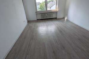 Nachmieter für Einzug ab sofort gesucht: 3-Zimmer-Wohnung mit Aufzug, modernem Bad und Balkon – Mintarder Weg 39, 40472 Unterrath, Düsseldorf – Vorschaubild 8