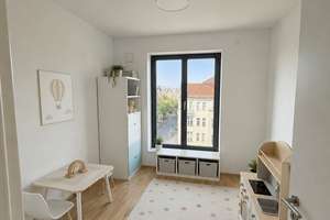 Moderne 4-Zimmer-Wohnung in Berlin-Wilmersdorf - ca. 97 m², 6. OG, inkl. Einbauküche, 2 Bäder – Die vollständige Adresse der Immobilie erhältst du vom Anbieter., 10715 Wilmersdorf, Berlin – Vorschaubild 4