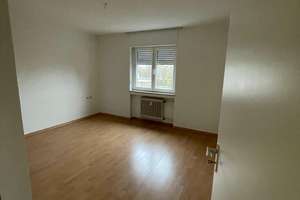 *attraktive 2-Zimmer-Wohnung mit Balkon* – Egon-Reinert-Straße 23, 66111 St. Johann, Saarbrücken – Vorschaubild 1