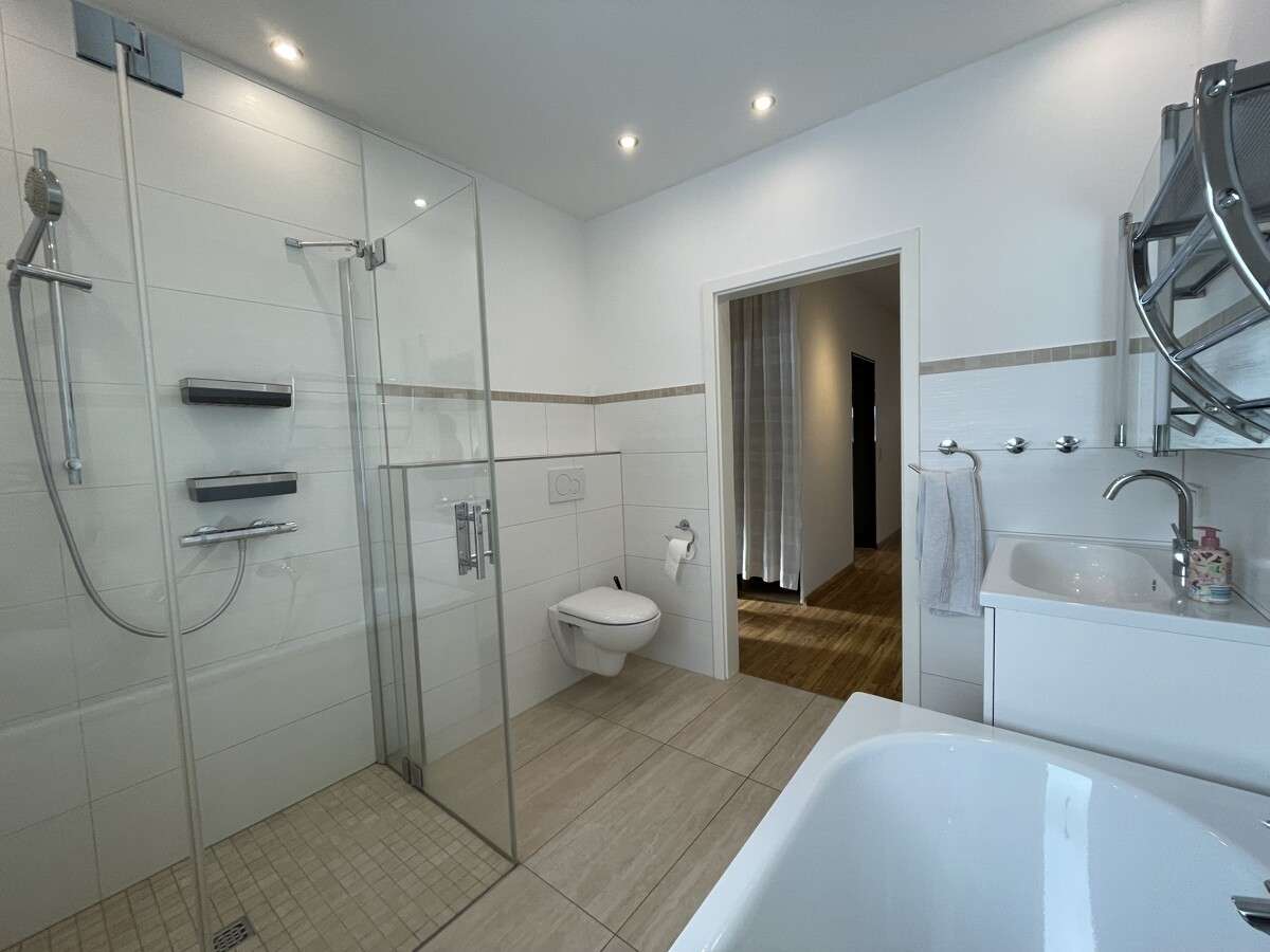 Immobilie in Neunkirchen-Seelscheid - Neunkirchen-Seelscheid - Kotthausen:
Große Erdgeschosswohnung mit Terrasse und Garten - Bild 5