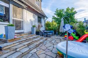 Großräumiges und modernes Einfamilienhaus mit Doppelgarage und Garten in Rudow – Die vollständige Adresse der Immobilie erhältst du vom Anbieter., 12355 Rudow, Berlin – Vorschaubild 15