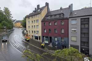 Helle 2- Zimmer, Diele und Bad im 2. OG eines gepflegten MFH in Nähe  zur UNI sowie zur City – Wuppertal – Vorschaubild 12